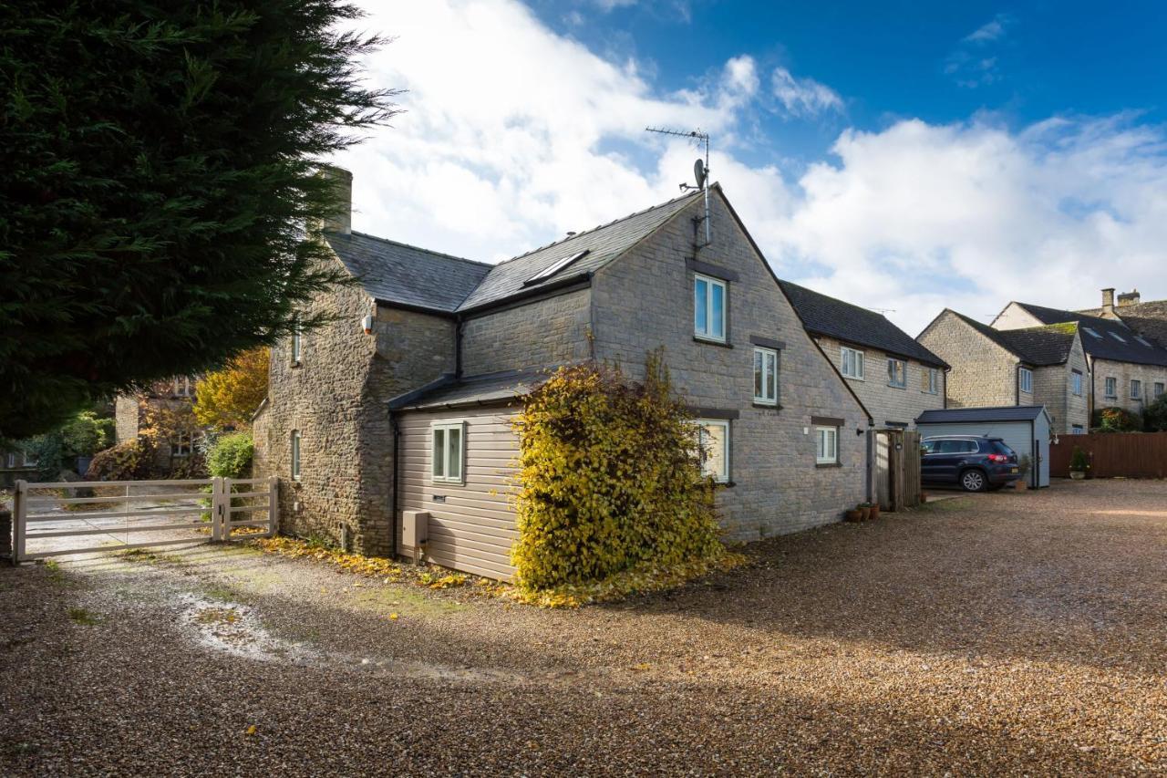 April Cottage Stow-on-the-Wold Exterior photo